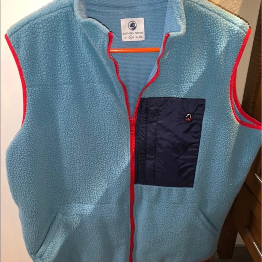 Men’s Southern Proper Vest Size M